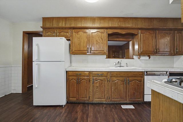 701 S Oklahoma Street, Sapulpa, OK 74066