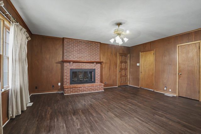701 S Oklahoma Street, Sapulpa, OK 74066