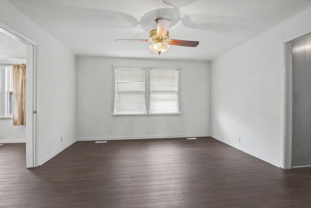 701 S Oklahoma Street, Sapulpa, OK 74066