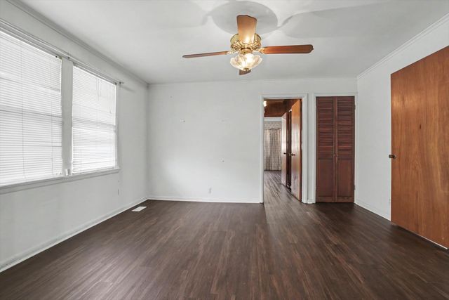 701 S Oklahoma Street, Sapulpa, OK 74066