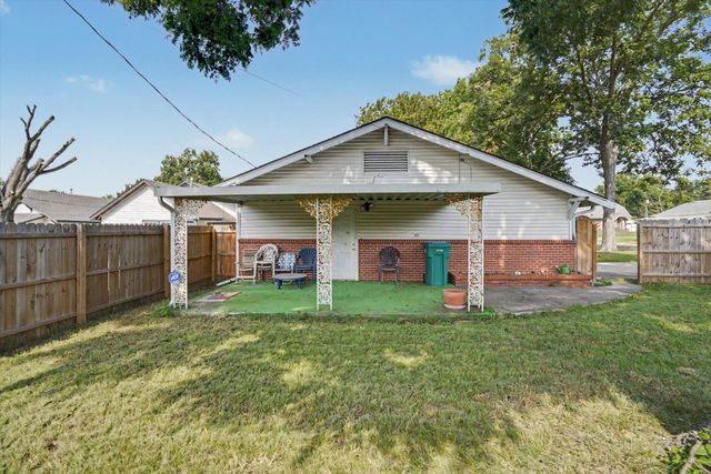 701 S Oklahoma Street, Sapulpa, OK 74066