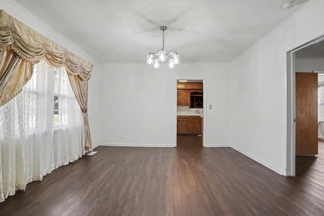 701 S Oklahoma Street, Sapulpa, OK 74066