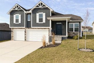 4003 NW 95th Terrace, Kansas City, MO 65154