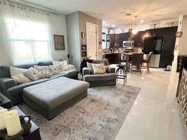 12641 NW 32nd Place 12641, Sunrise, FL 33323