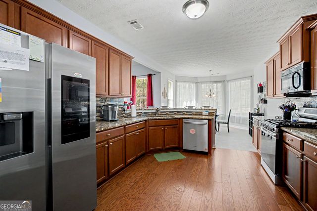 170 Alexander Drive, Mcdonough, GA 30252