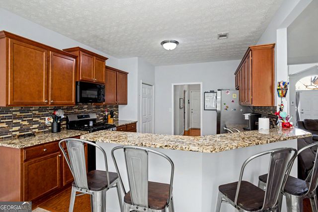 170 Alexander Drive, Mcdonough, GA 30252