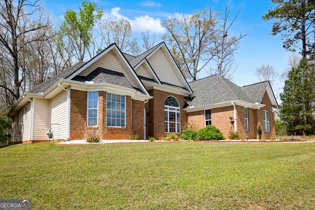 170 Alexander Drive, Mcdonough, GA 30252