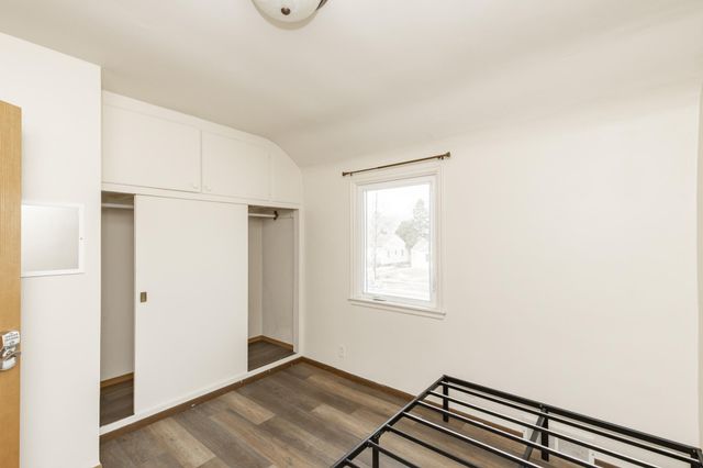 1020 12th Street S, Moorhead, MN 56560