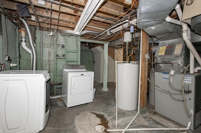 1020 12th Street S, Moorhead, MN 56560