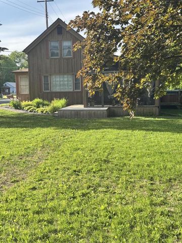 46652 Riverview DRIVE, La Crescent, MN 55947