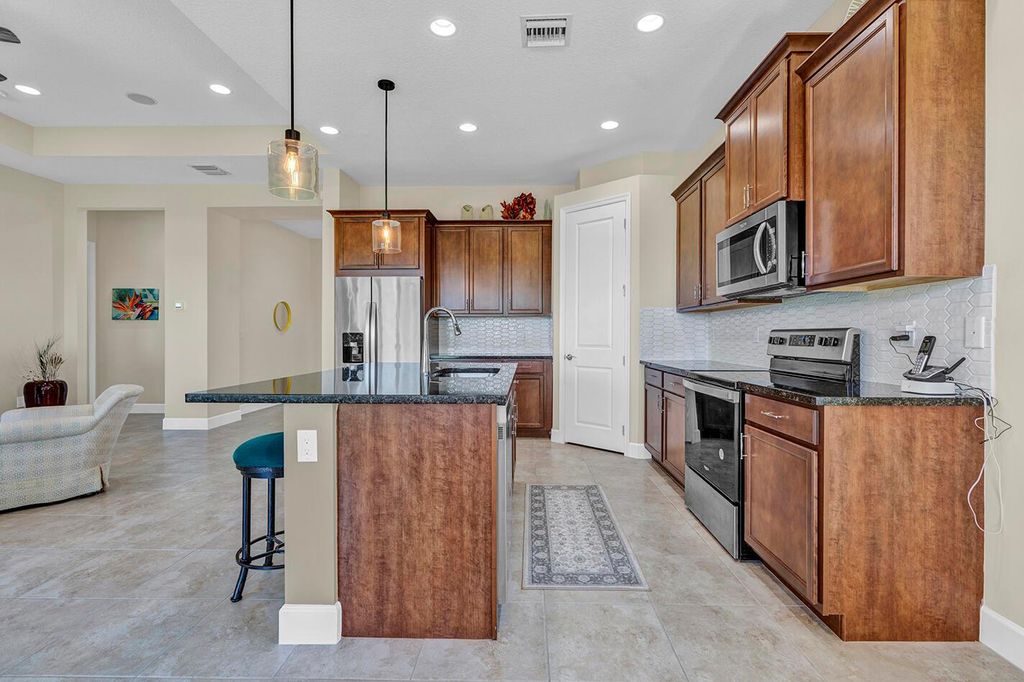 4639 Pumello Drive, Westlake, FL 33470