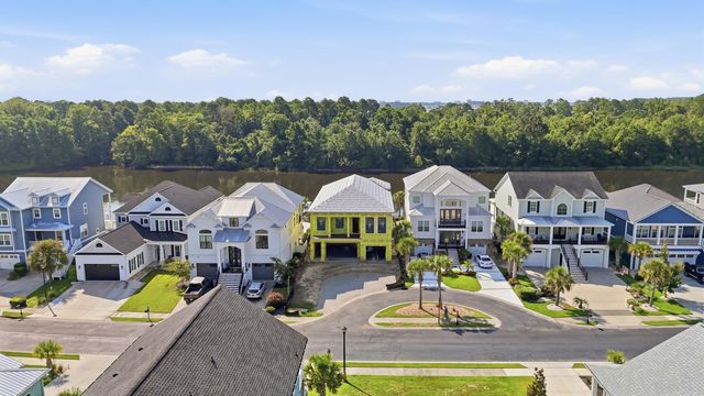 429 Harbour View Dr., Myrtle Beach, SC 29579