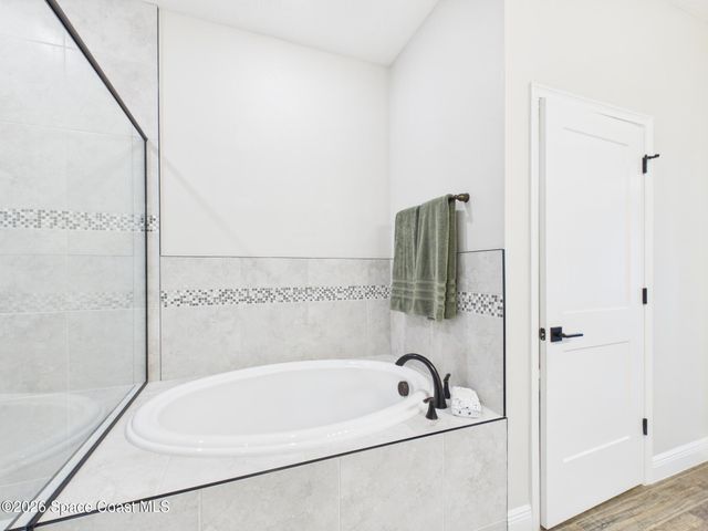 892 Genesee Avenue, Sebastian, FL 32958