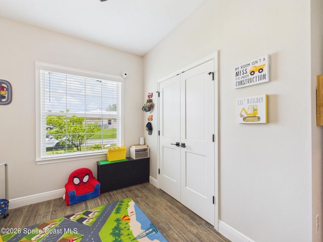 892 Genesee Avenue, Sebastian, FL 32958