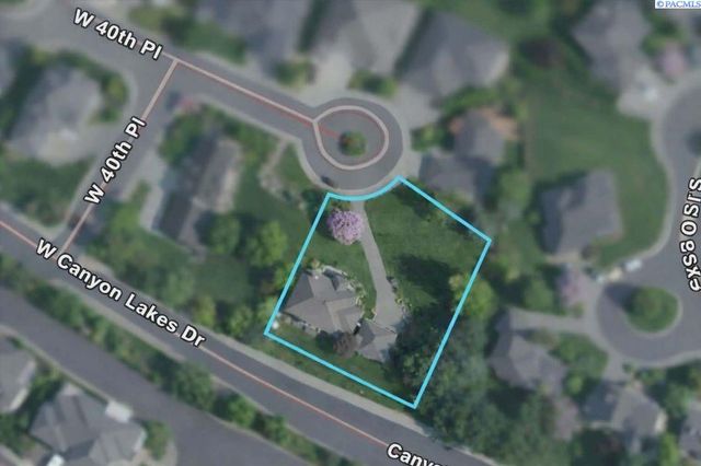 3803 W 40th Pl, Kennewick, WA 99337