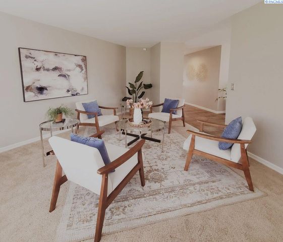 3803 W 40th Pl, Kennewick, WA 99337