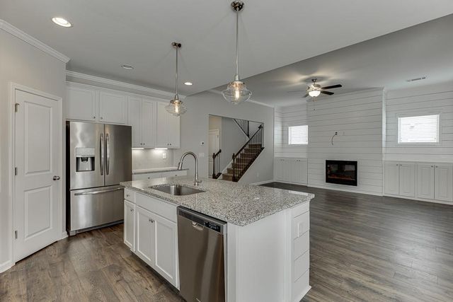 5404 Falling Branch Court, Flowery Branch, GA 30542