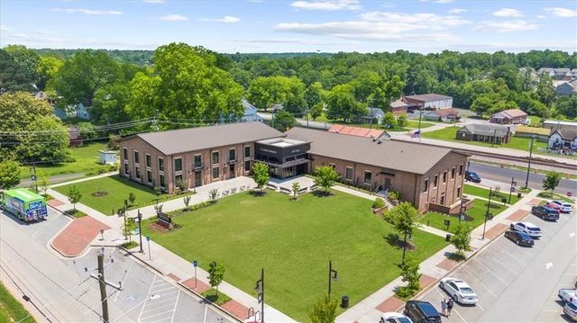 5404 Falling Branch Court, Flowery Branch, GA 30542