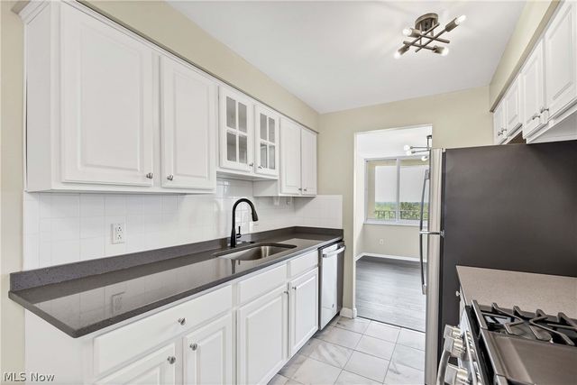 12900 Lake Avenue 1415, Lakewood, OH 44107