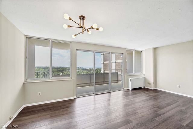 12900 Lake Avenue 1415, Lakewood, OH 44107