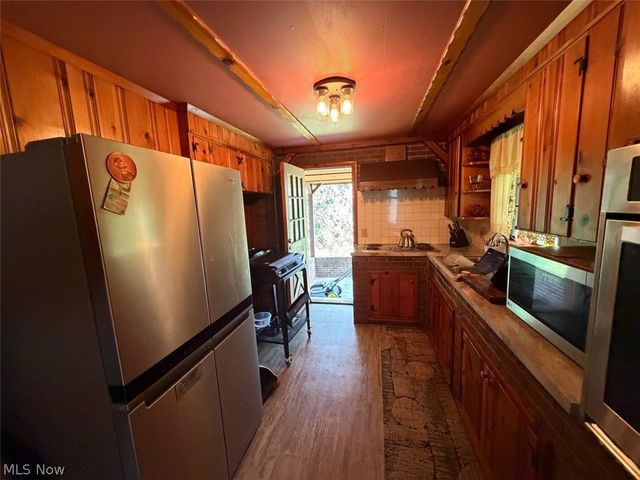 917 21st Street NE, Canton, OH 44714