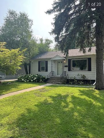 1101 12th Street S, Moorhead, MN 56560