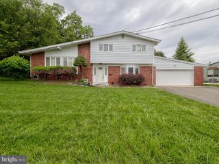 70 GAGE RD, East Brunswick, NJ 08816