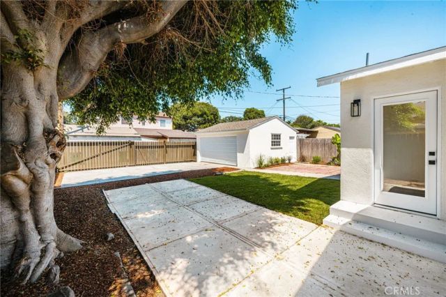 2459 Earl Avenue, Long Beach, CA 90806