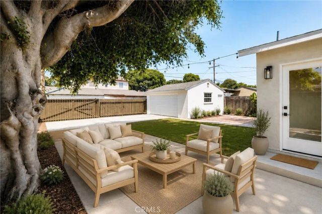 2459 Earl Avenue, Long Beach, CA 90806
