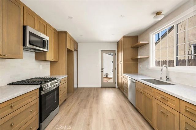 2459 Earl Avenue, Long Beach, CA 90806