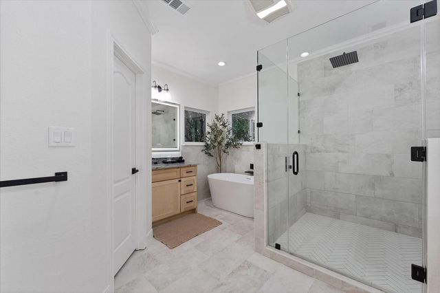 368 Ridgelake Scenic Drive, Montgomery, TX 77316