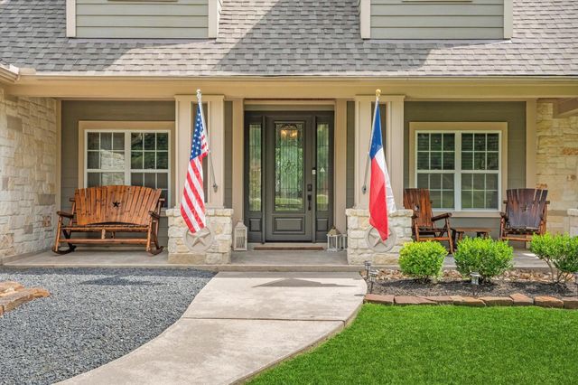 368 Ridgelake Scenic Drive, Montgomery, TX 77316