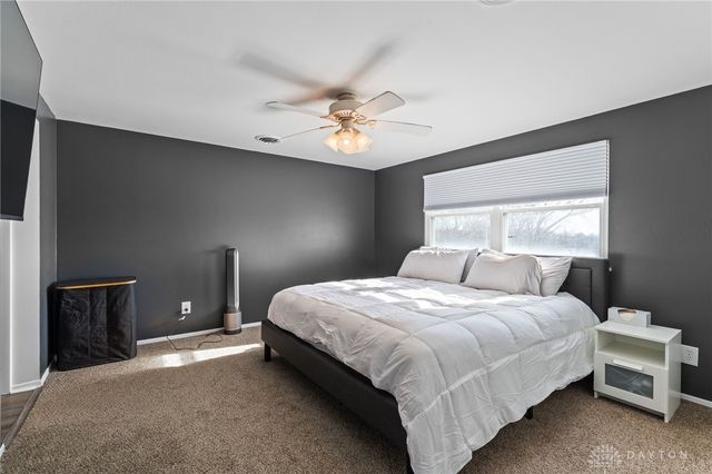 5917 Longford Road, Huber Heights, OH 45424