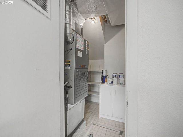 18508 Ne WASCO St, Portland, OR 97230