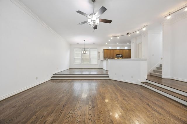 5739 Kansas Street A, Houston, TX 77007