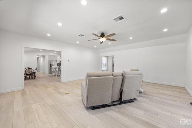 30150 Jamaica Dunes Drive, Tehachapi, CA 93561