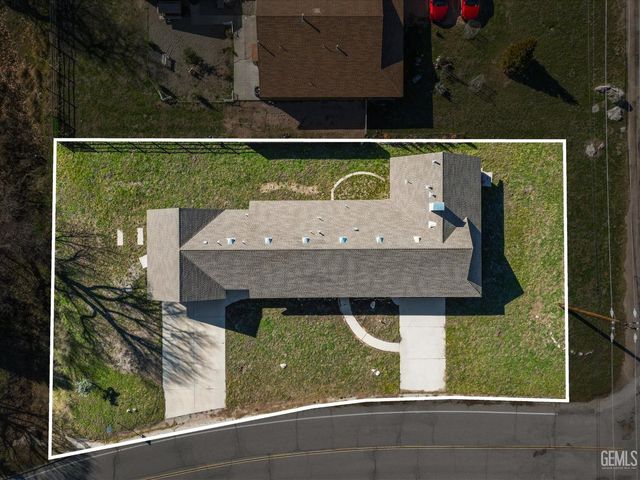 30150 Jamaica Dunes Drive, Tehachapi, CA 93561