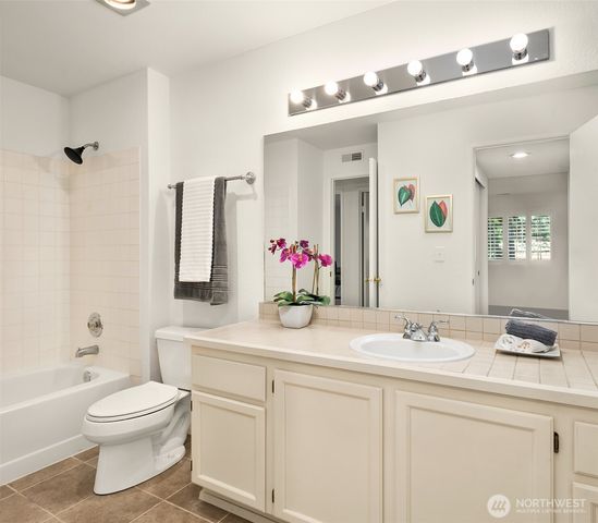 6510 115th Place SE, Bellevue, WA 98006