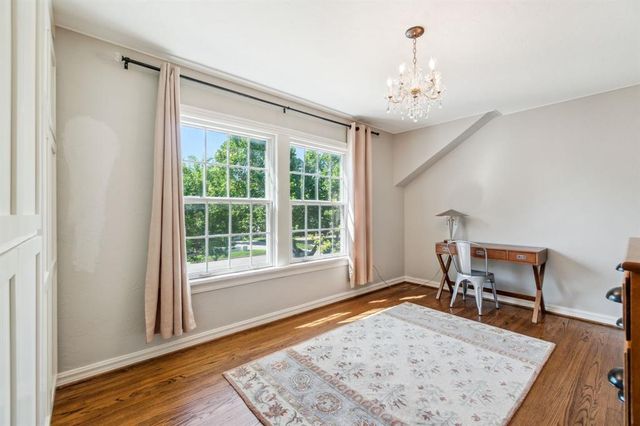 1707 Pennington Way, Nichols Hills, OK 73116