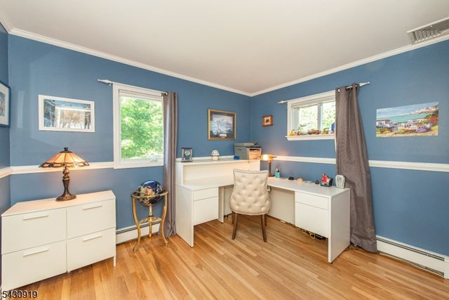25 Meadow Dr, Little Falls Twp., NJ 07424