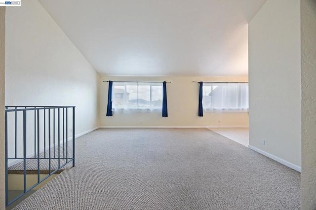 103 Pamela Ct, Daly City, CA 94015
