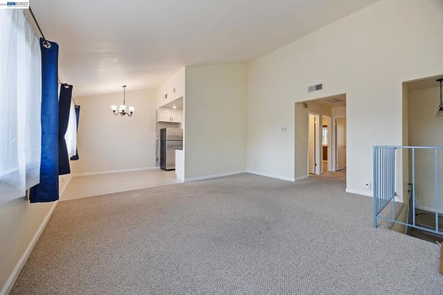103 Pamela Ct, Daly City, CA 94015