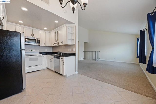 103 Pamela Ct, Daly City, CA 94015