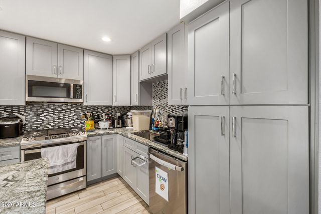 5209 N 18TH Drive, Phoenix, AZ 85015