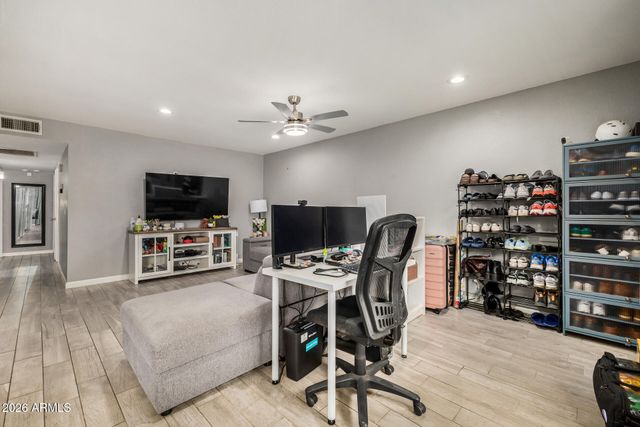 5209 N 18TH Drive, Phoenix, AZ 85015