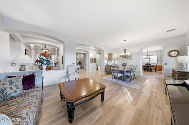 18174 W NARRAMORE Road, Goodyear, AZ 85338