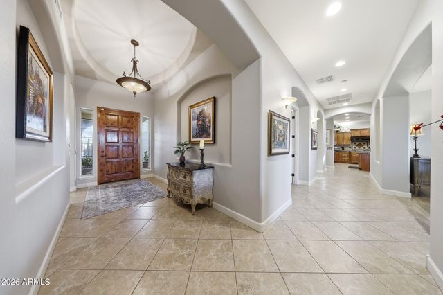 18174 W NARRAMORE Road, Goodyear, AZ 85338
