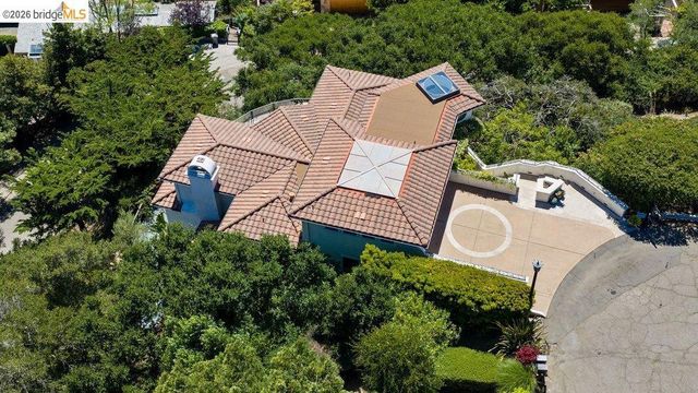 85 Gravatt Drive, Berkeley, CA 94705