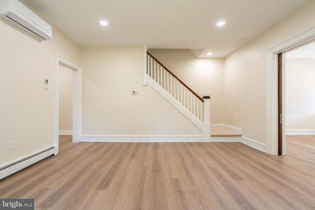 131 JEFFERSON ST, East Greenville, PA 18041