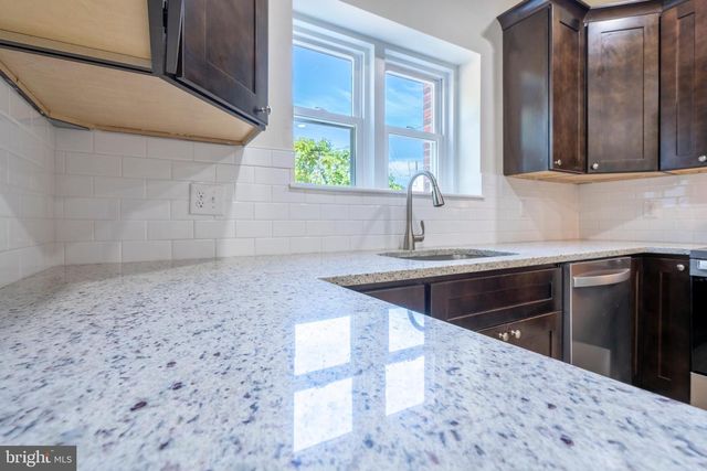 131 JEFFERSON ST, East Greenville, PA 18041